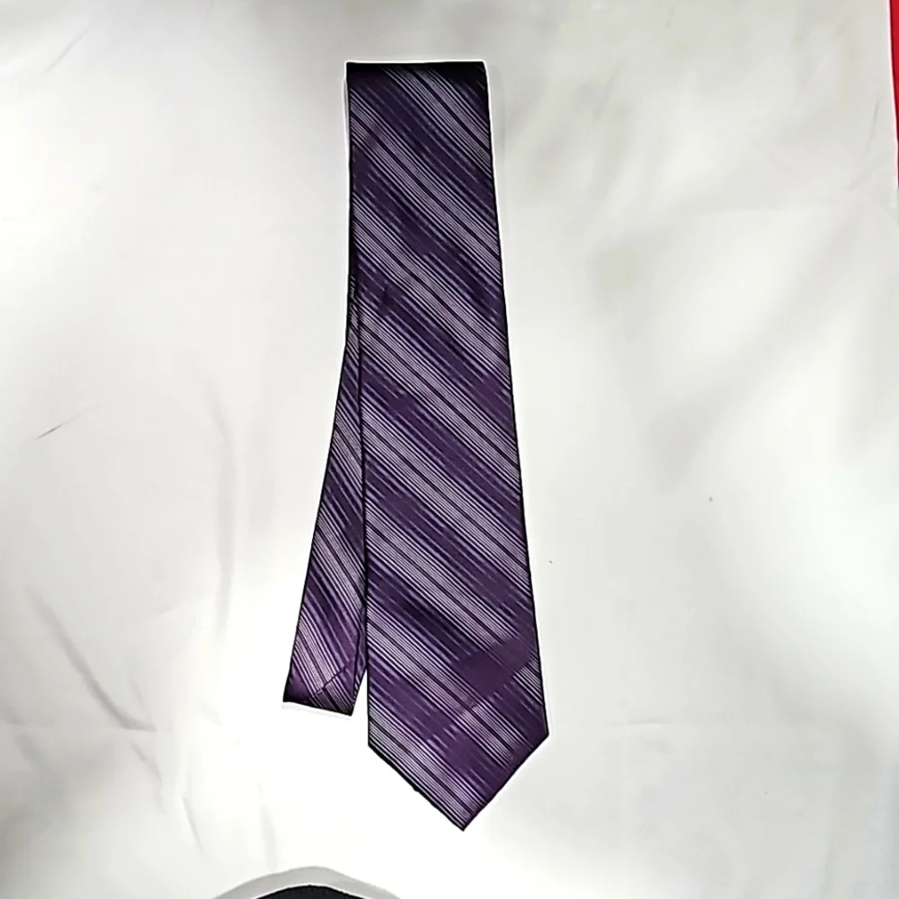 Perry Ellis Potfolio Men's Tie - Picture 3 of 8